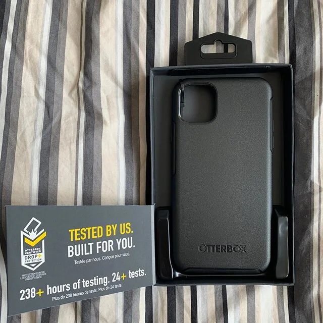 Mobile (device) art. #spraypaint #montanacans #otterbox #art #customcover #shotoniphone #phonecover