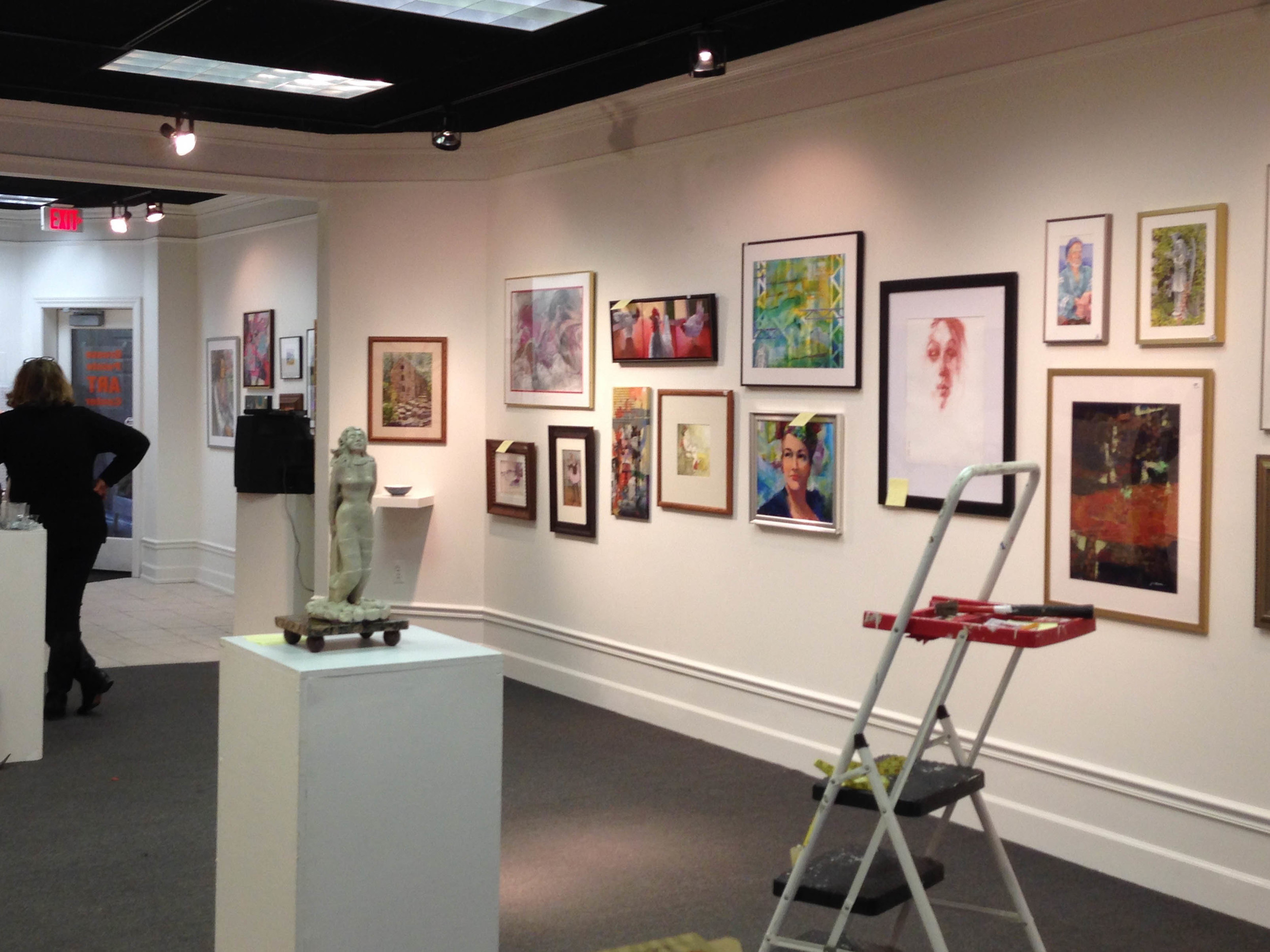 Hanging the show