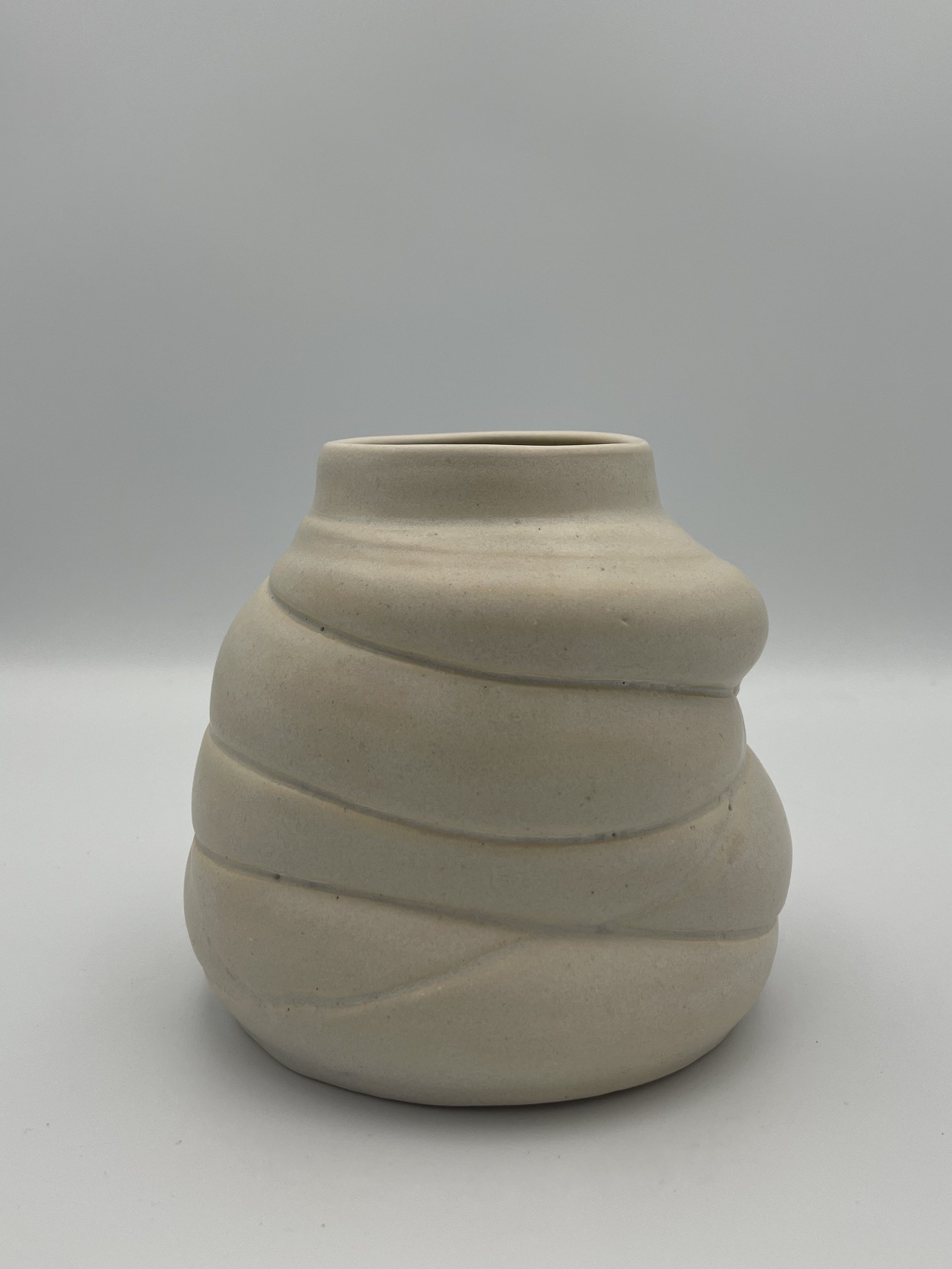 Beth Schulte, Curvy White Vase