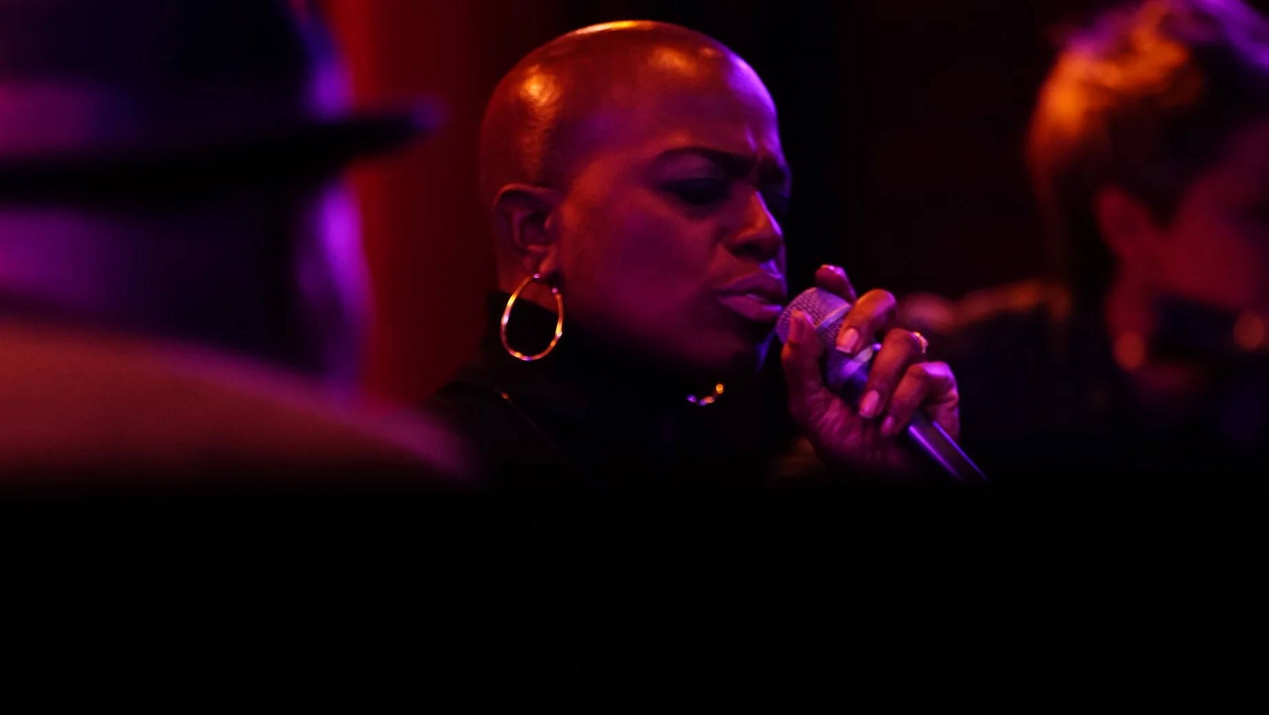 PHOTO BY BART BABINSKI