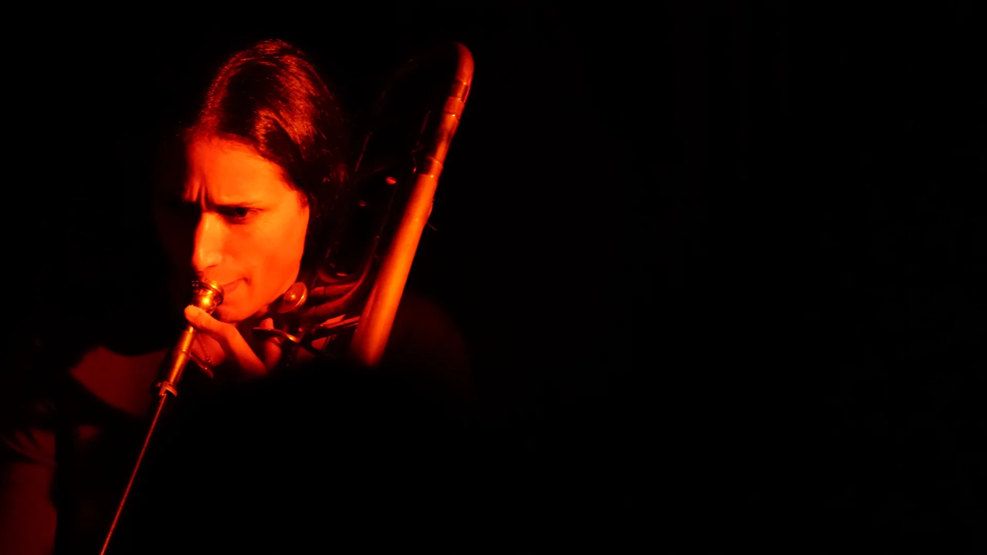 PHOTO BY BART BABINSKI