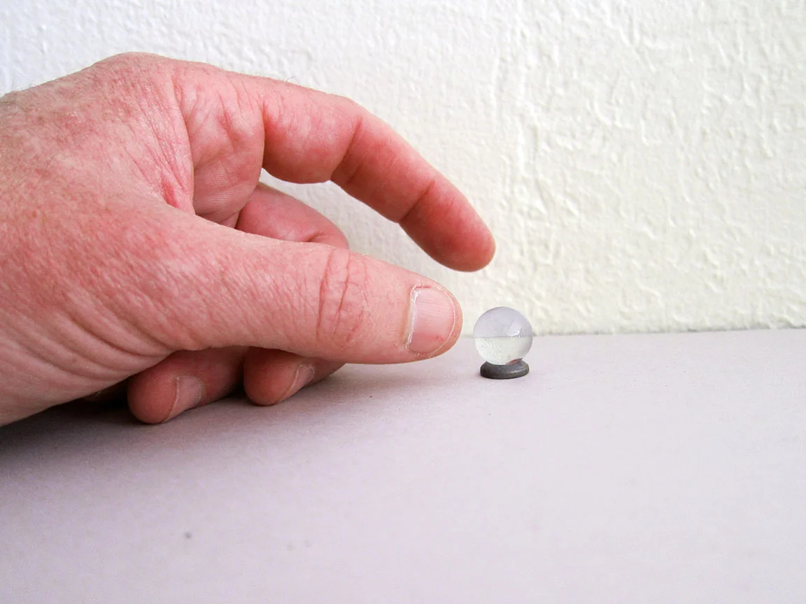MO17157 HAND.jpg