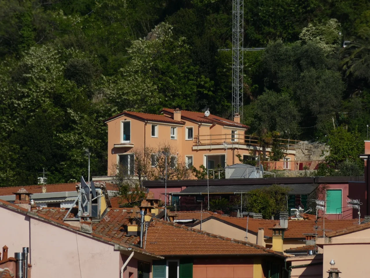 This image was taken from the same spot as above with a zoom lens