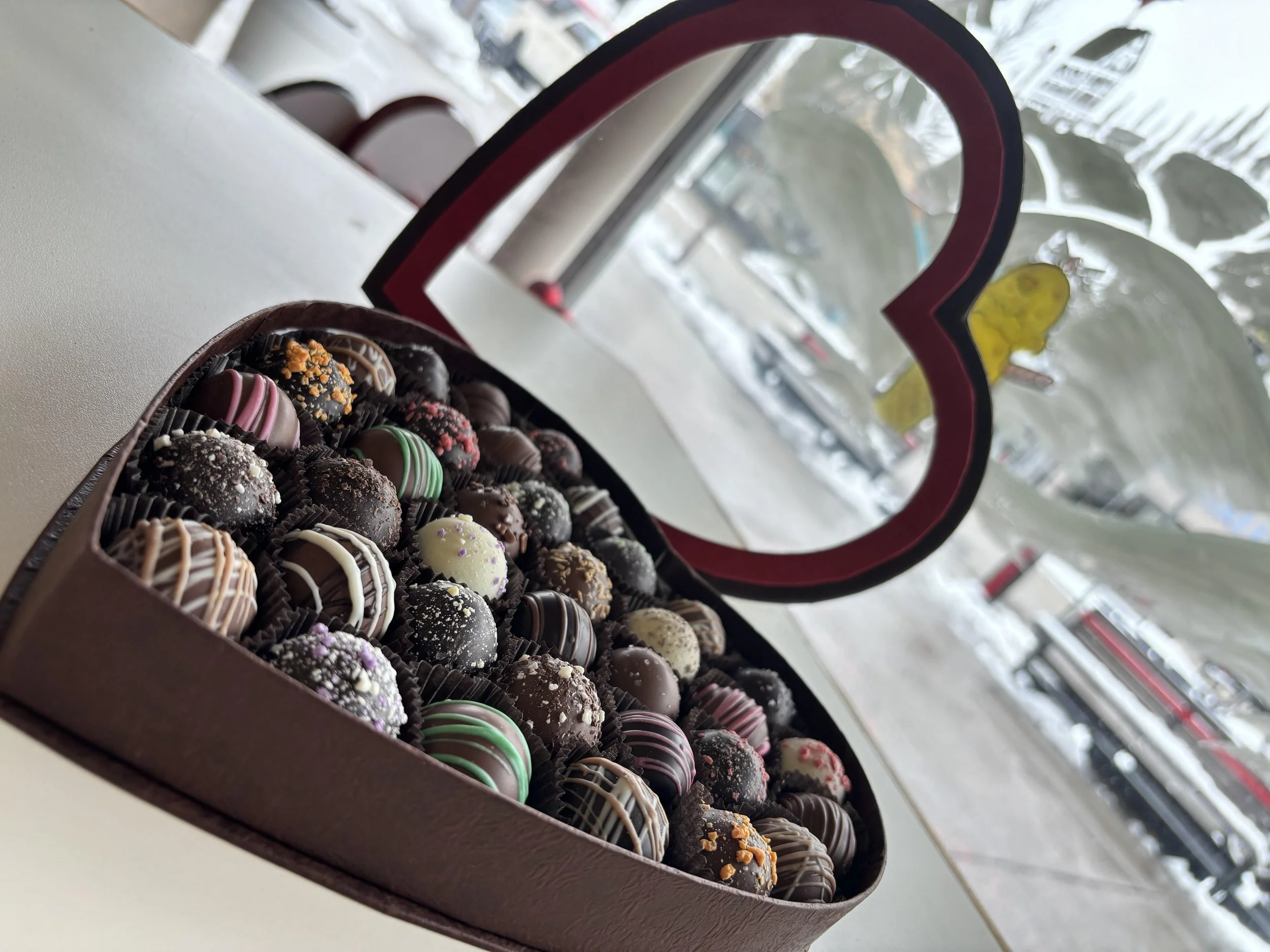 36 pc heart truffle box.jpg