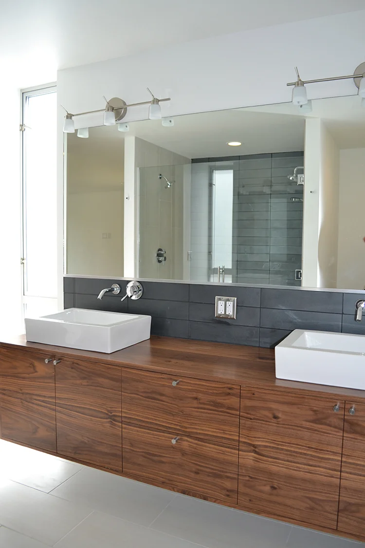 masterbath.jpg