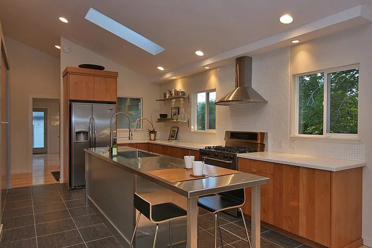 5)-kitchen.jpg