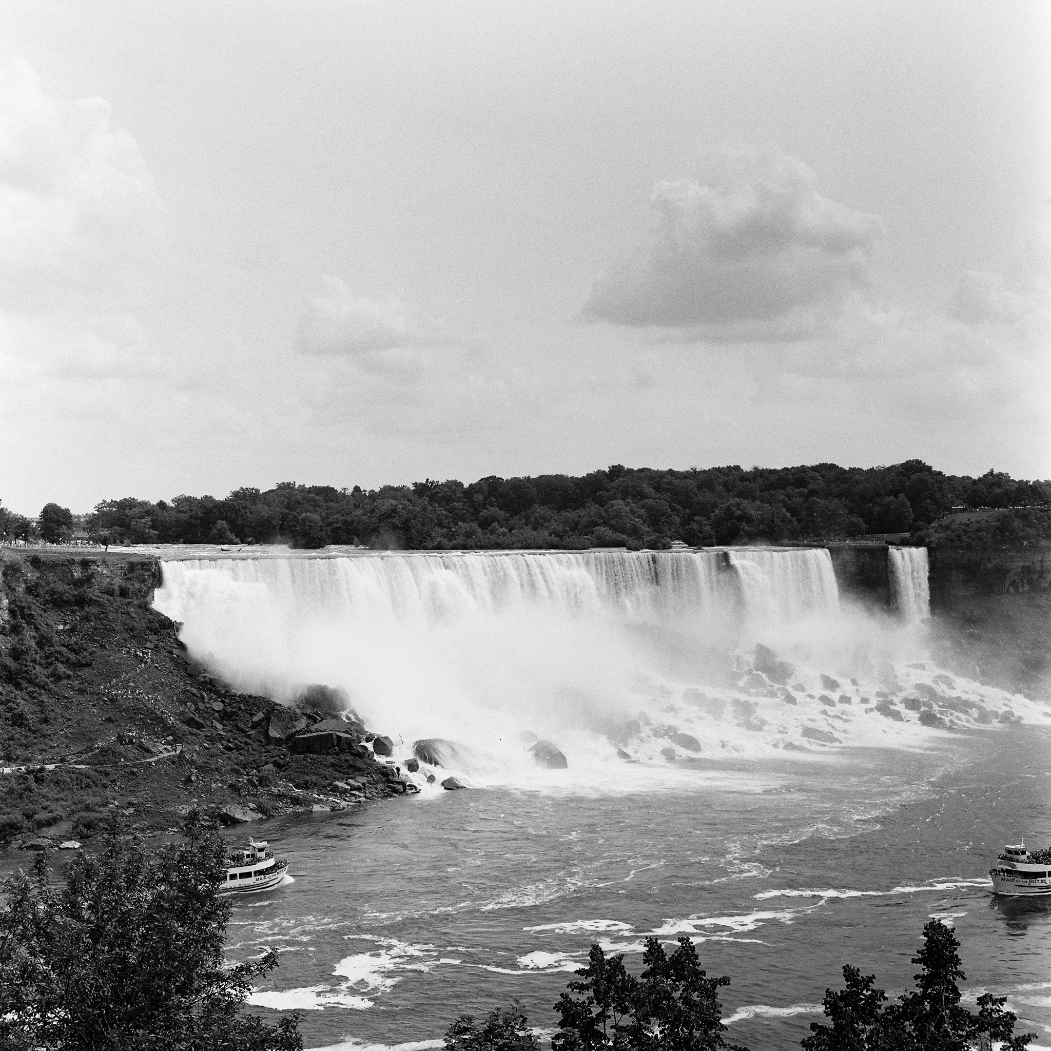HPodonough000911-R1-E001.jpg