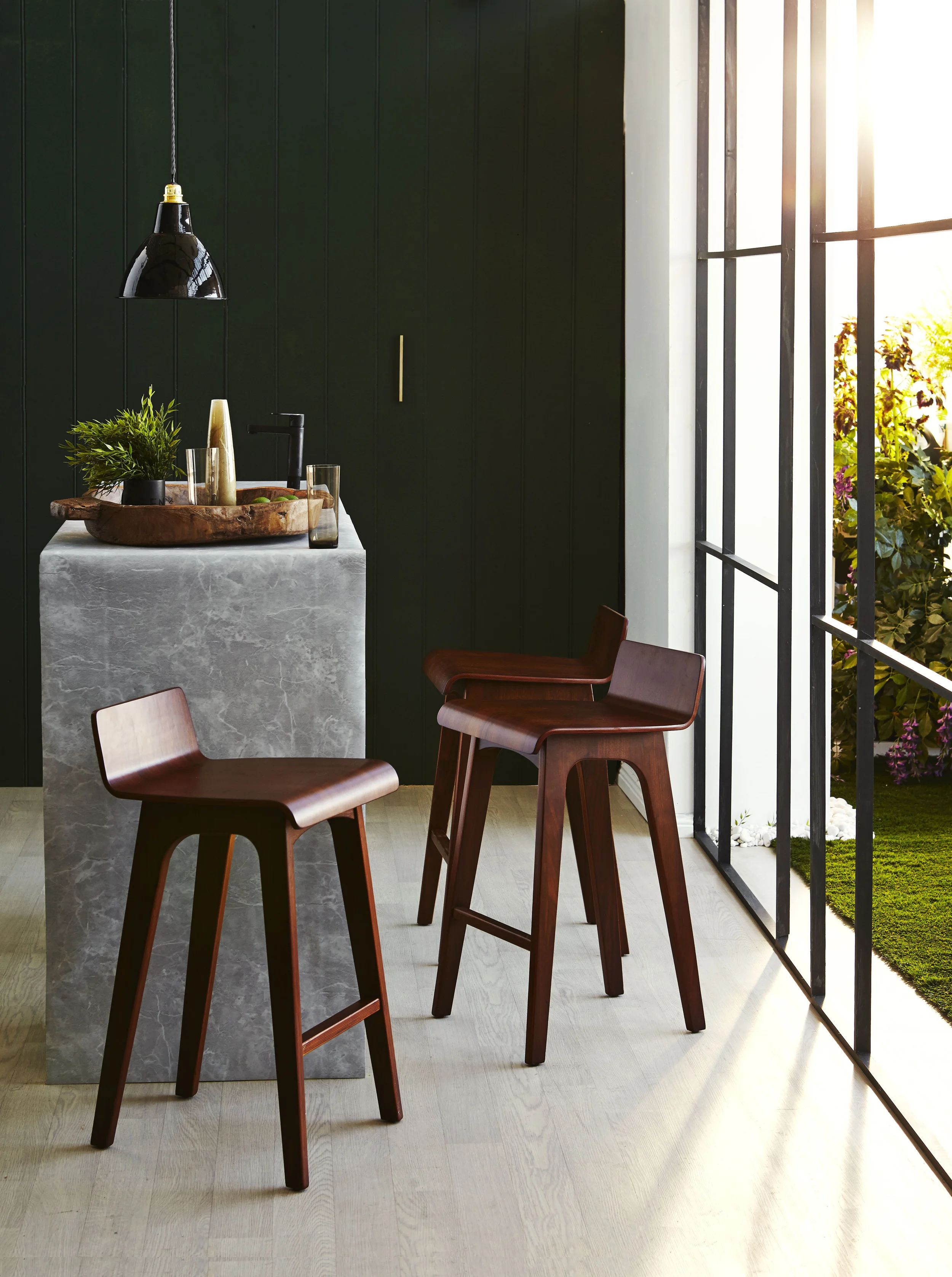 150810_T&W_BarStools_LifeInteriors_OneShot_JFNH.jpg