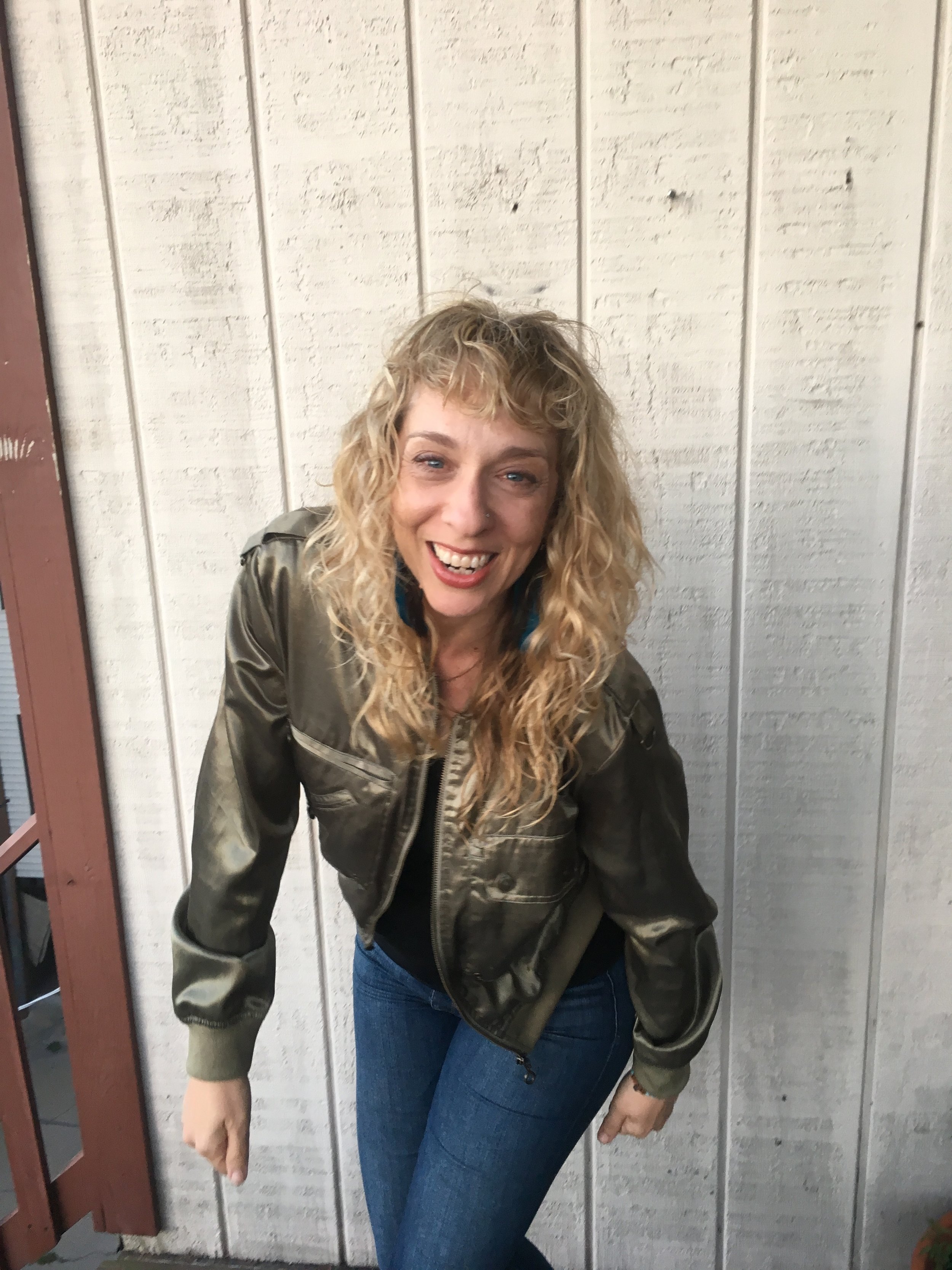 Settle Your Sh*t Live at Yoga Tree in Chicago, IL