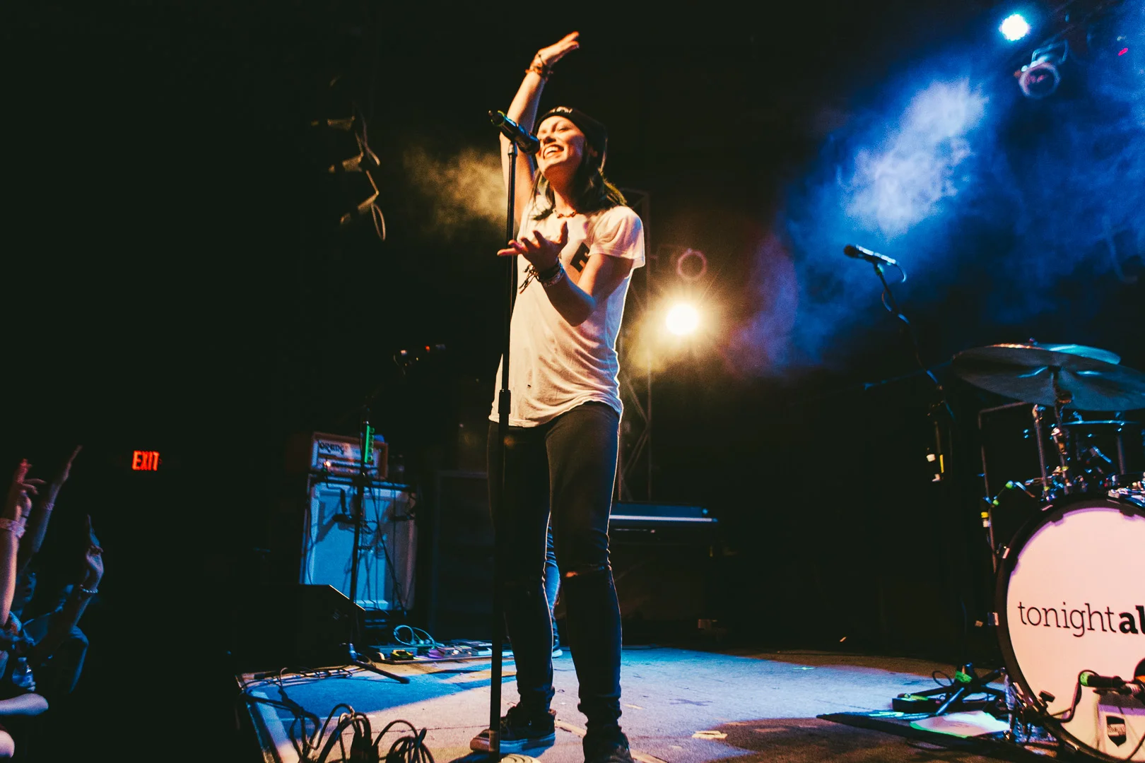 tonight alive-11.jpg