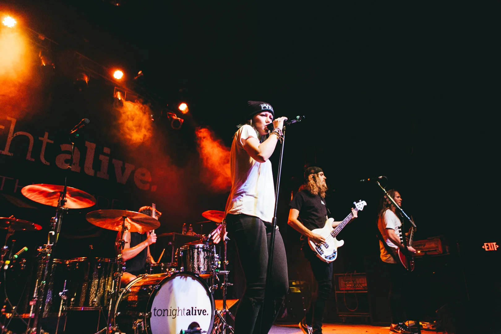 tonight alive-23.jpg