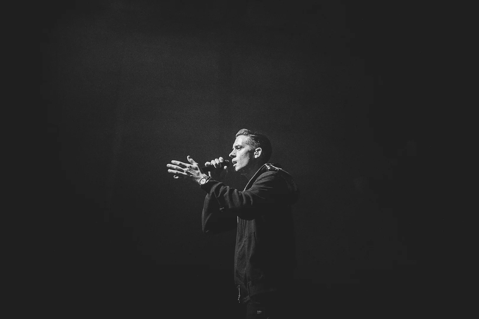 G-Eazy Live-15.jpg