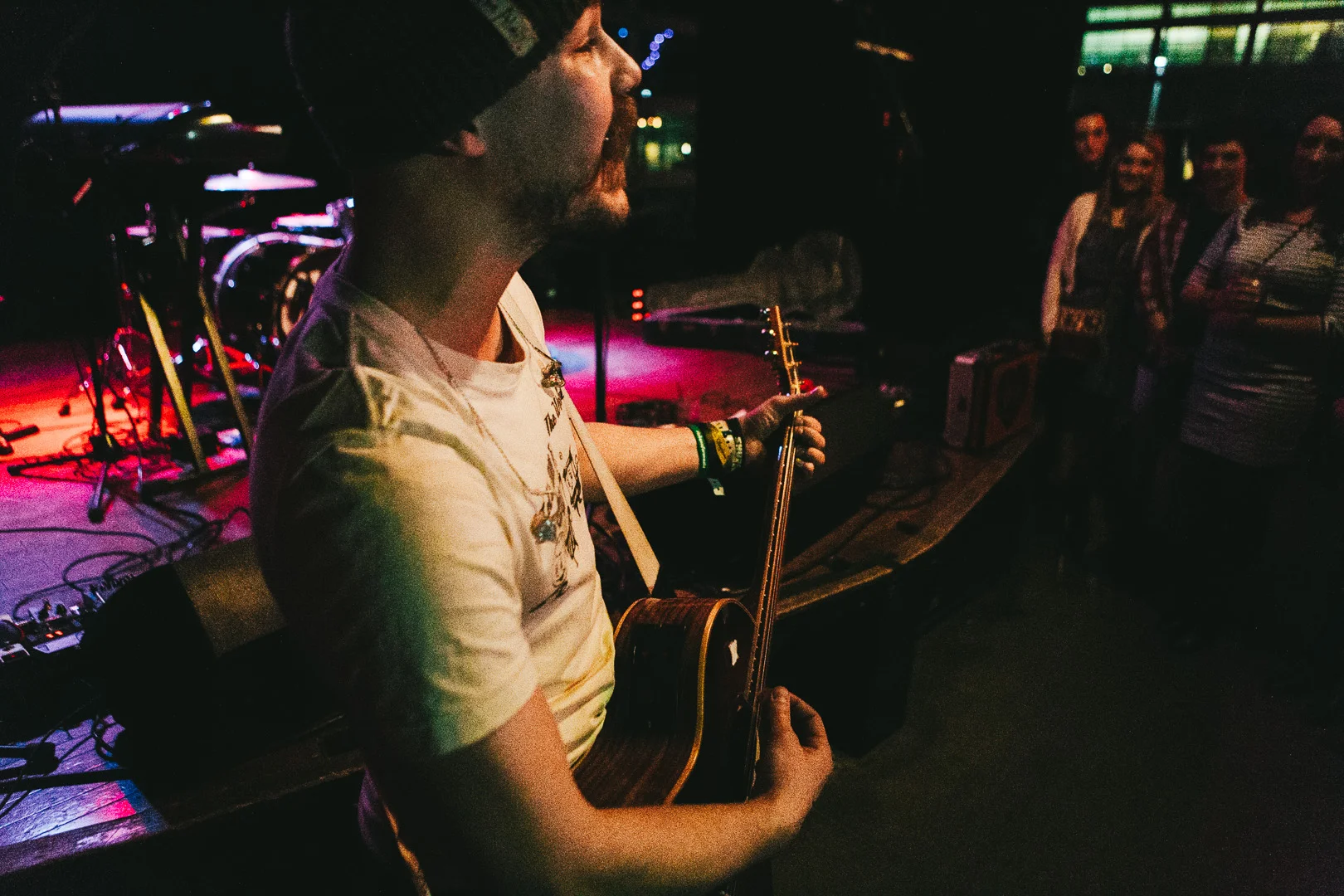 alli and i live concert photography-4.jpg