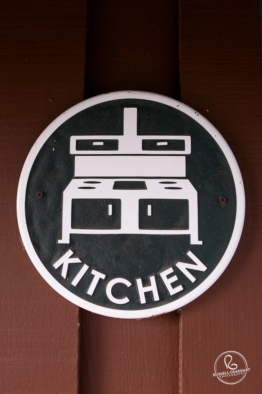 Angelus Mountain Center Kitchen © Russell Gearhart Photography