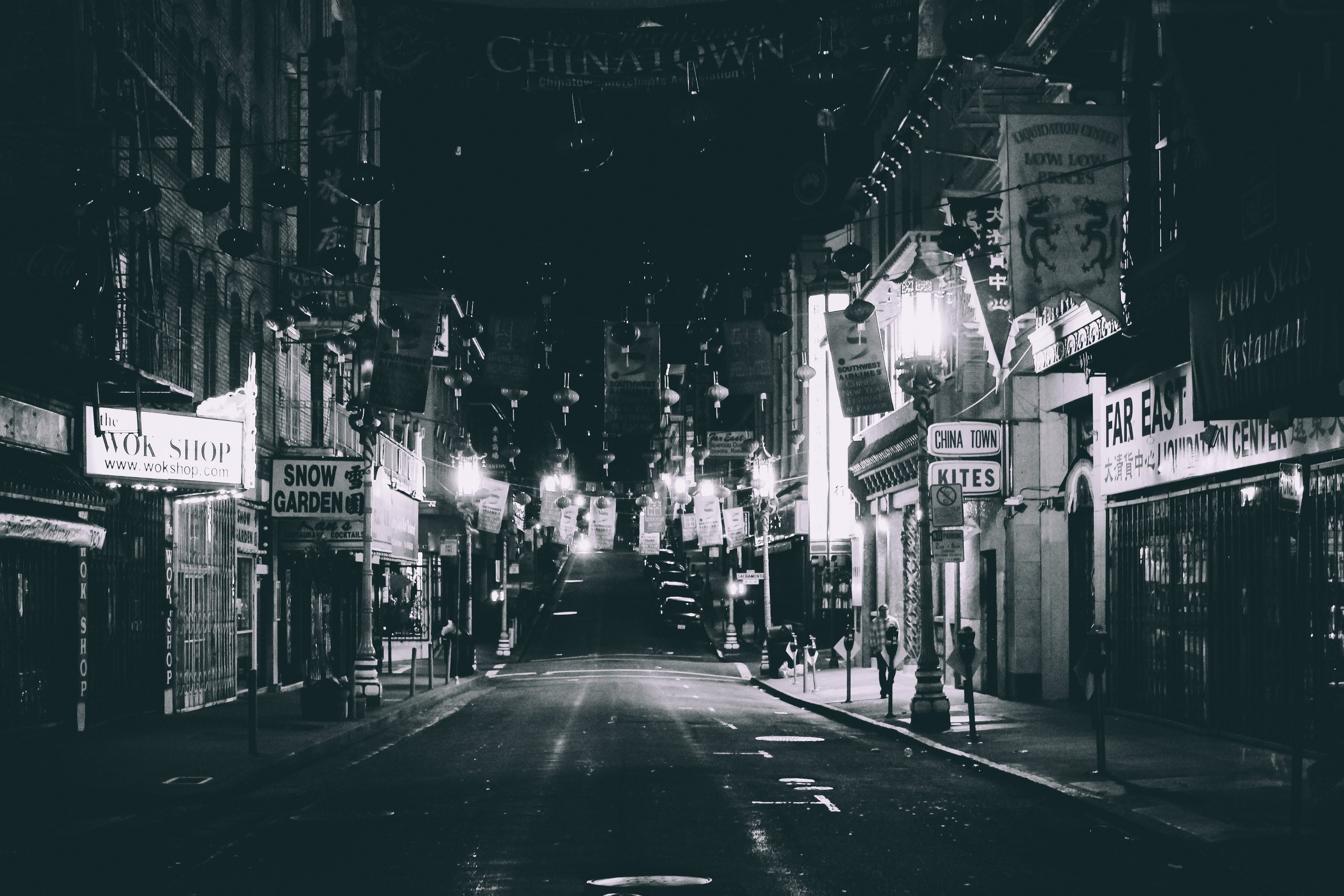 chinatown at night copy.jpg