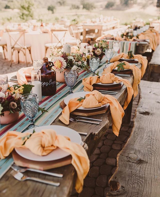 🧡💛💙⁣
.⁣
.⁣
.⁣
PHOTOGRAPHY: @michellerollerphoto⁣
LINENS: @latavolalinen⁣
SPECIALTY RENTALS: @avenuetwelverentals⁣
RENTALS: @allaboutevents⁣
BAR: @copperandcrystal⁣
HAND LETTERING + SIGNAGE: @bow.and.arrow.design⁣
FLORAL DESIGN: @noonansdesigns⁣
CA