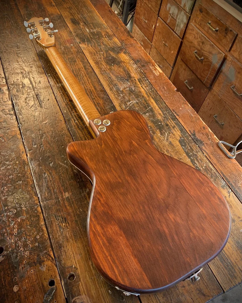 The Lexington — Retrograde Guitars by Glenn Nichols