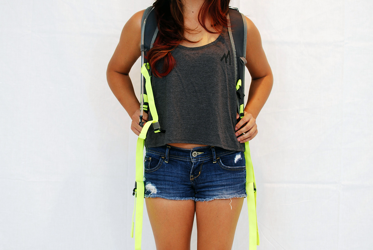 Women's Flowy Mountain Tank-Top