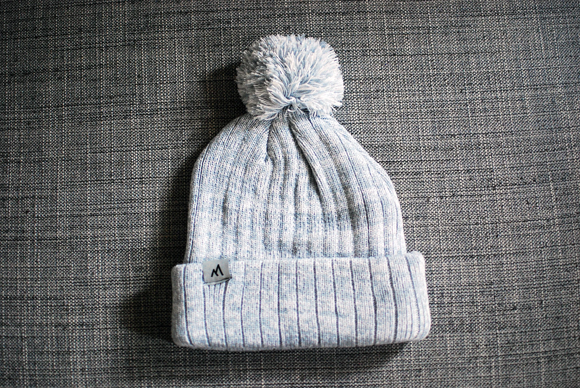 Knitted Pom Beanie - White/Gray