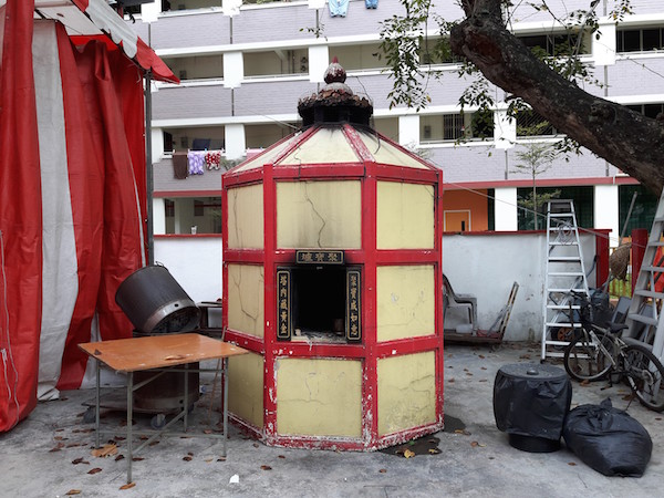 This joss paper burner looks old to me..brought in from somewhere else? 