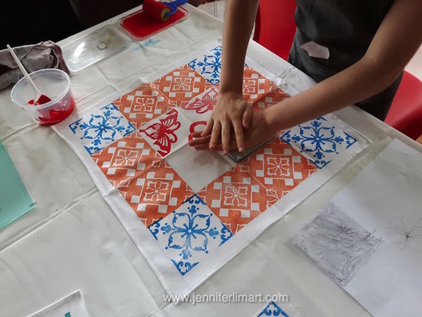 ws-singapore-jennifer-lim-art-printing-peranakan-fabric-161128-07-wm.jpg