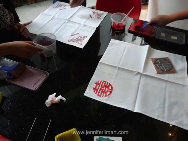 ws-singapore-jennifer-lim-art-printing-peranakan-fabric-161128-12-wm.jpg