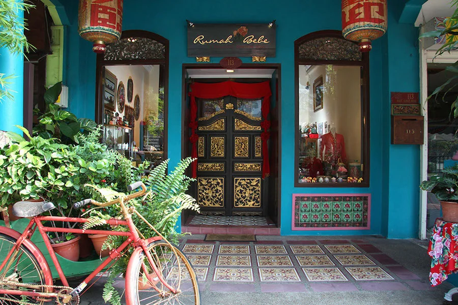 rumah-bee-bee-peranakan-places-jennifer-lim-art-900.jpg