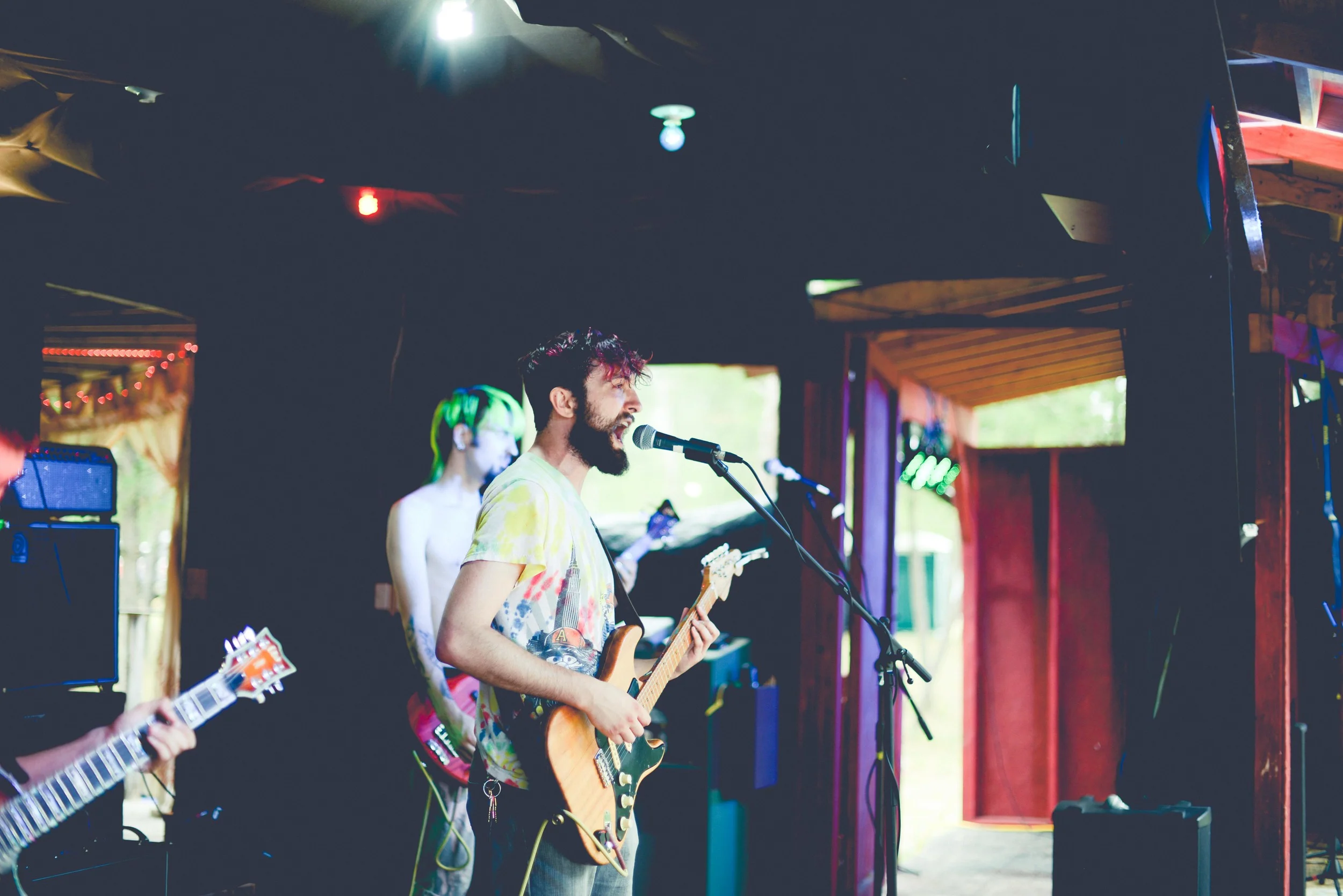 SHINE_2015-10.jpg