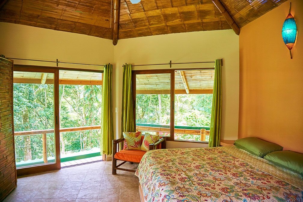 manoas-luxury-villas-colibri-master-2.jpg