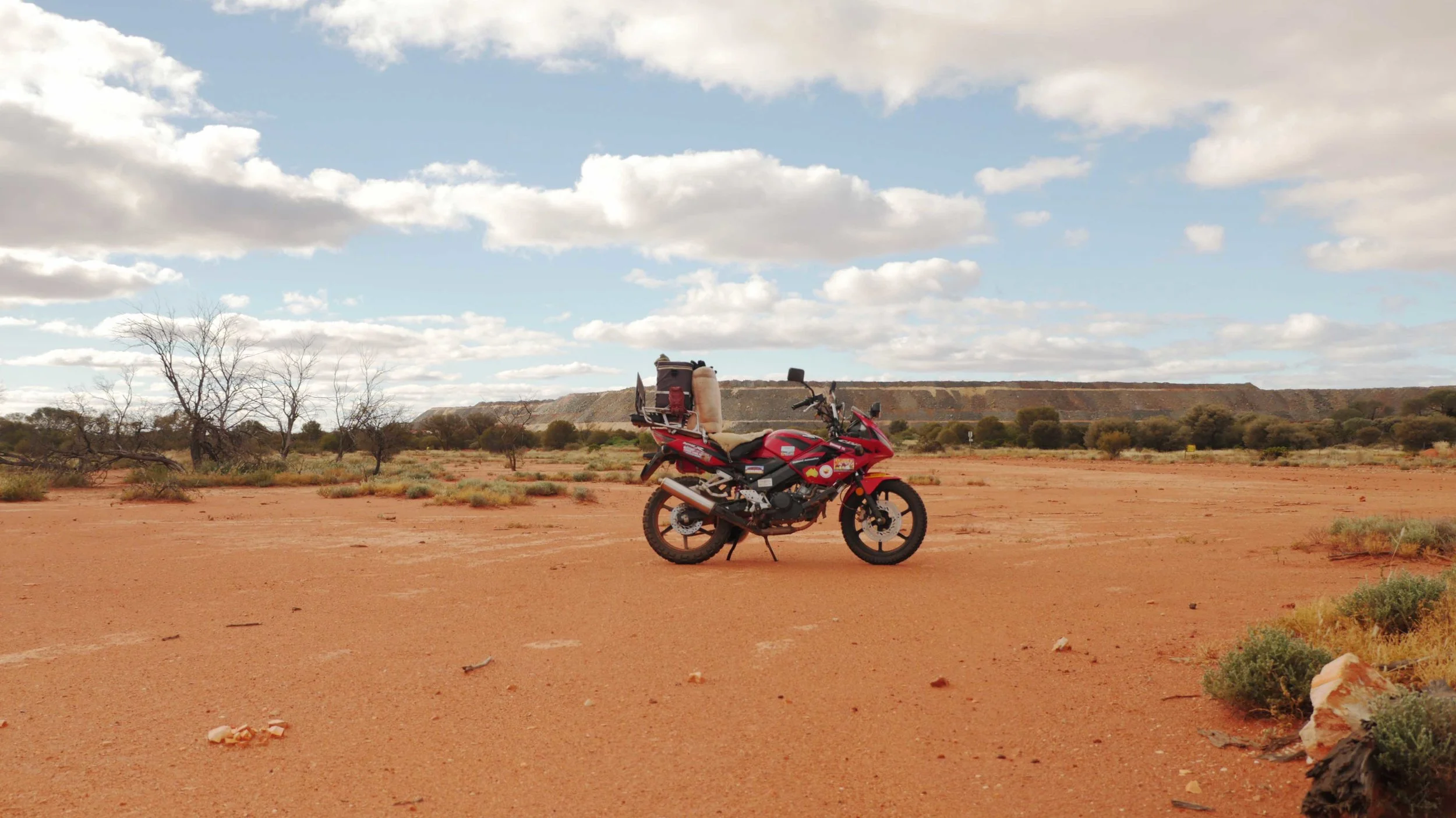 The Desert Ride - Day 16 - Cosmo Newbery --> The Travellers Rest near Wiluna