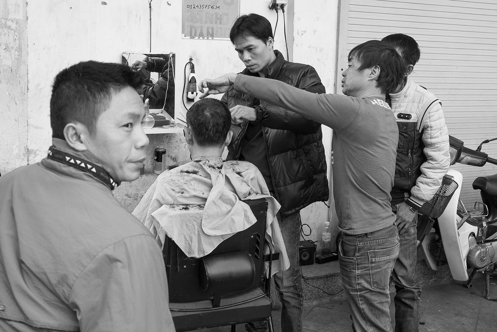 Barbers-of-Asia-0002.jpg