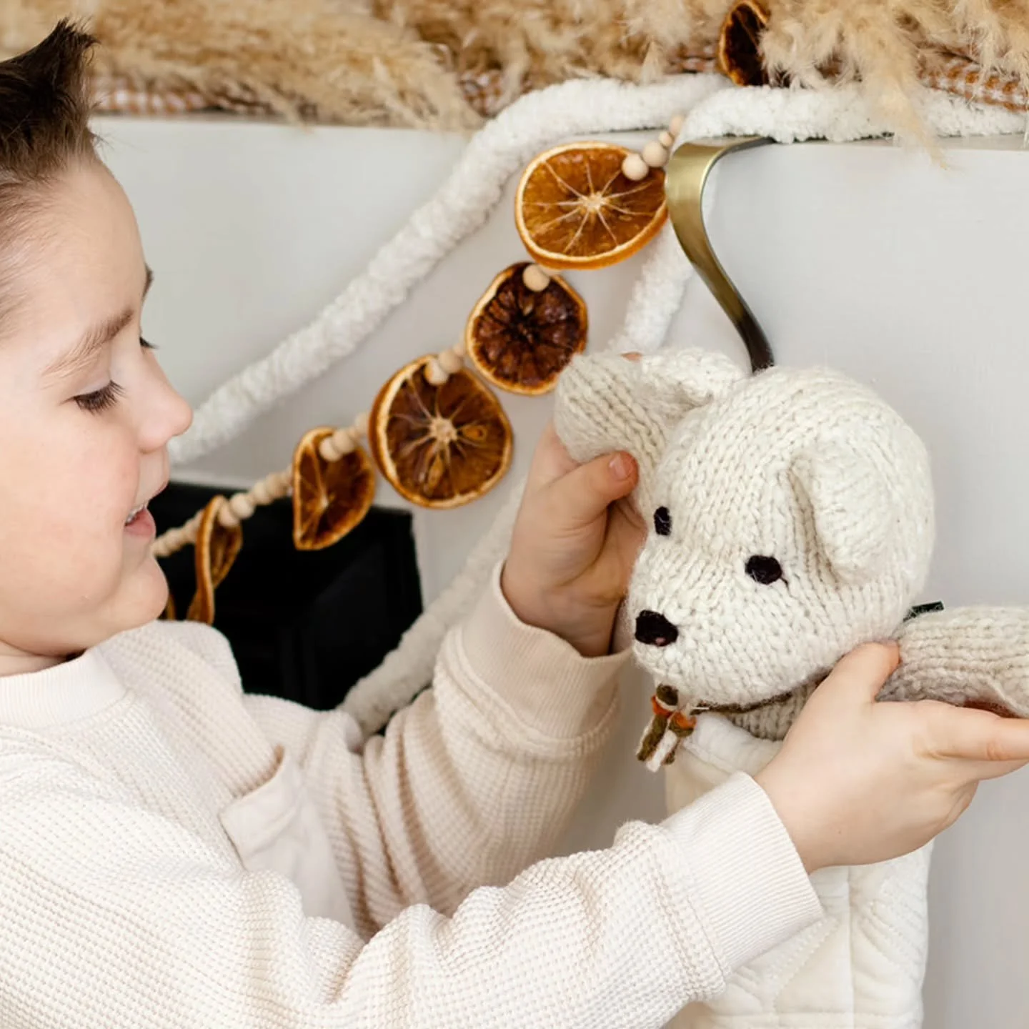 You guys are amazing 🎄 Wishing all of our stockists and supporters the most wonderful Christmas full of magic and wonder xx We look forward to bringing you more cute critters in 2026 🐵
Stay safe, love all the team at KDU 
#kenanadownunder 
#kenanak