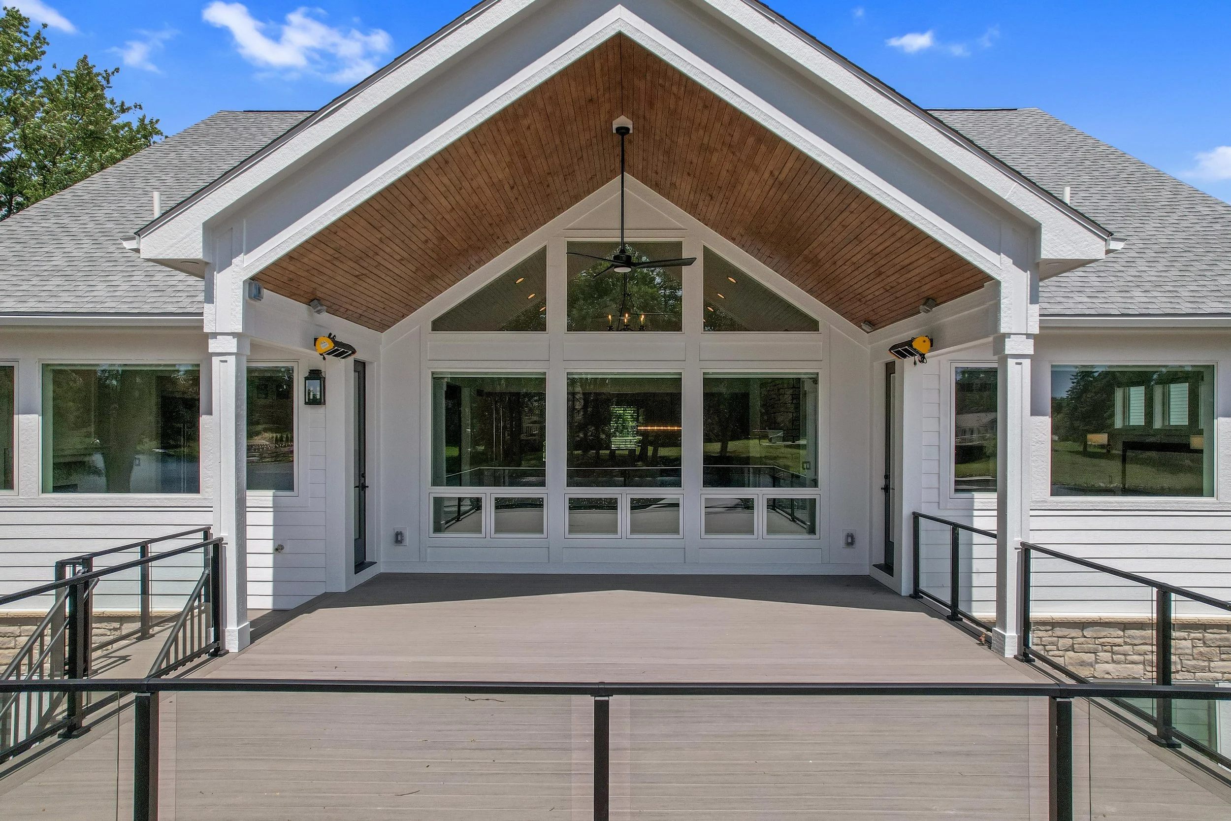 3733 Sandbar (Snowbound).JPG