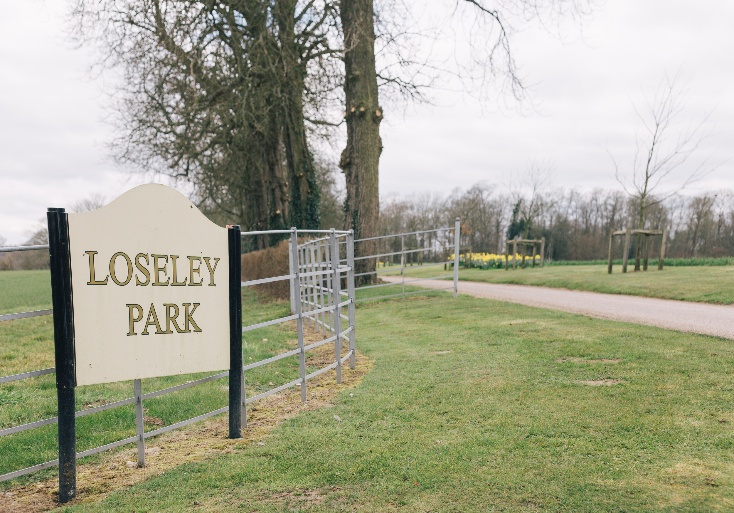 01-lucy james loseley park wedding photography laura mott.jpg