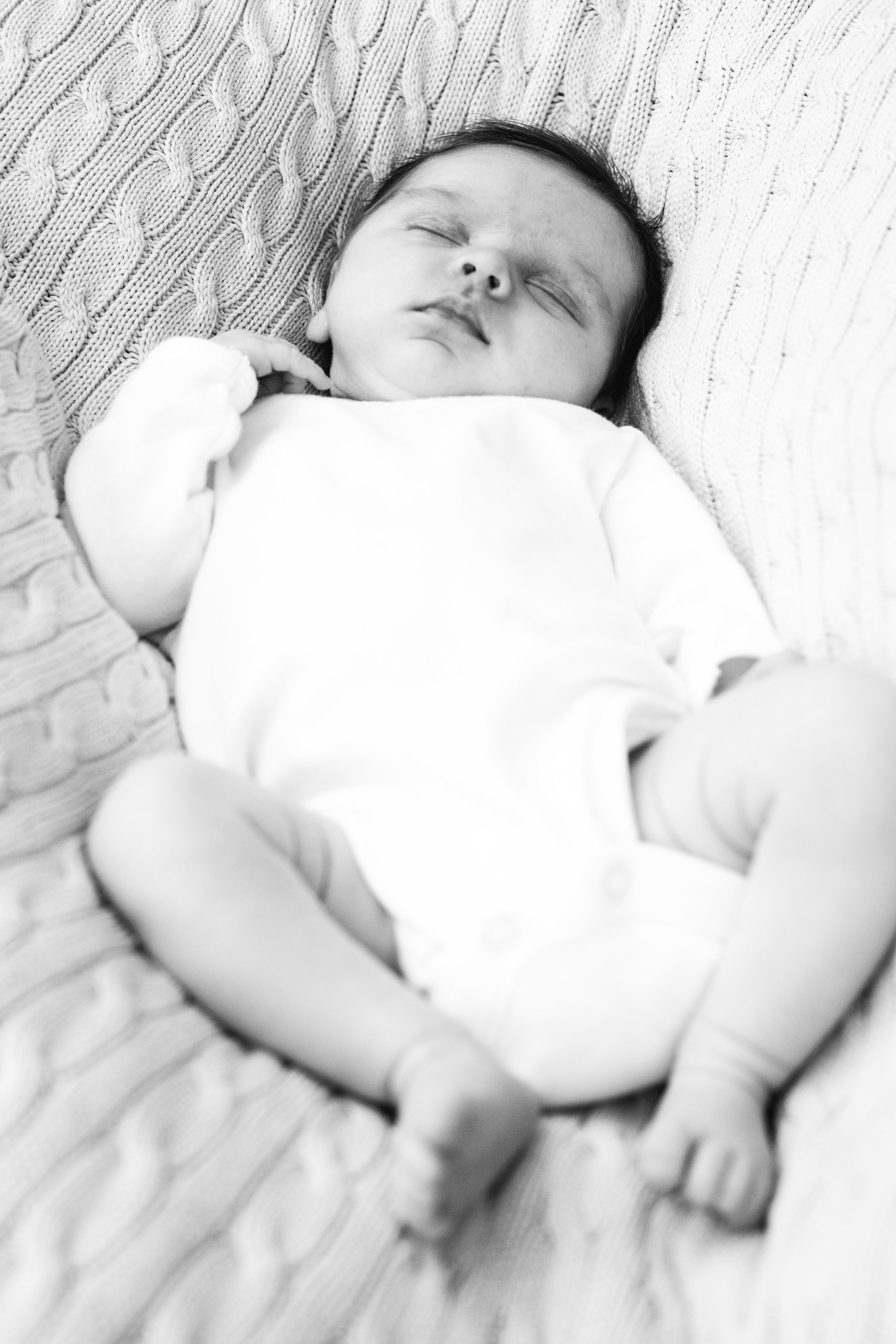 newborn photography baby e17.jpg