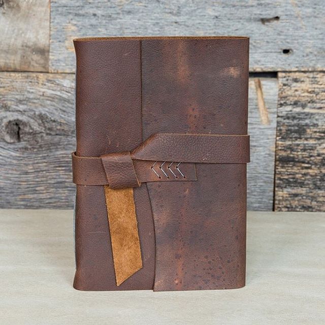 I'm heading over to @watkinscommunityeducation this morning to spend the day teaching students how to bind their own leather journal. I can't wait to see how all of their books turn out! .
.
.
.
#nashville #nashvilletn #handmadeinnashville #bookarts 