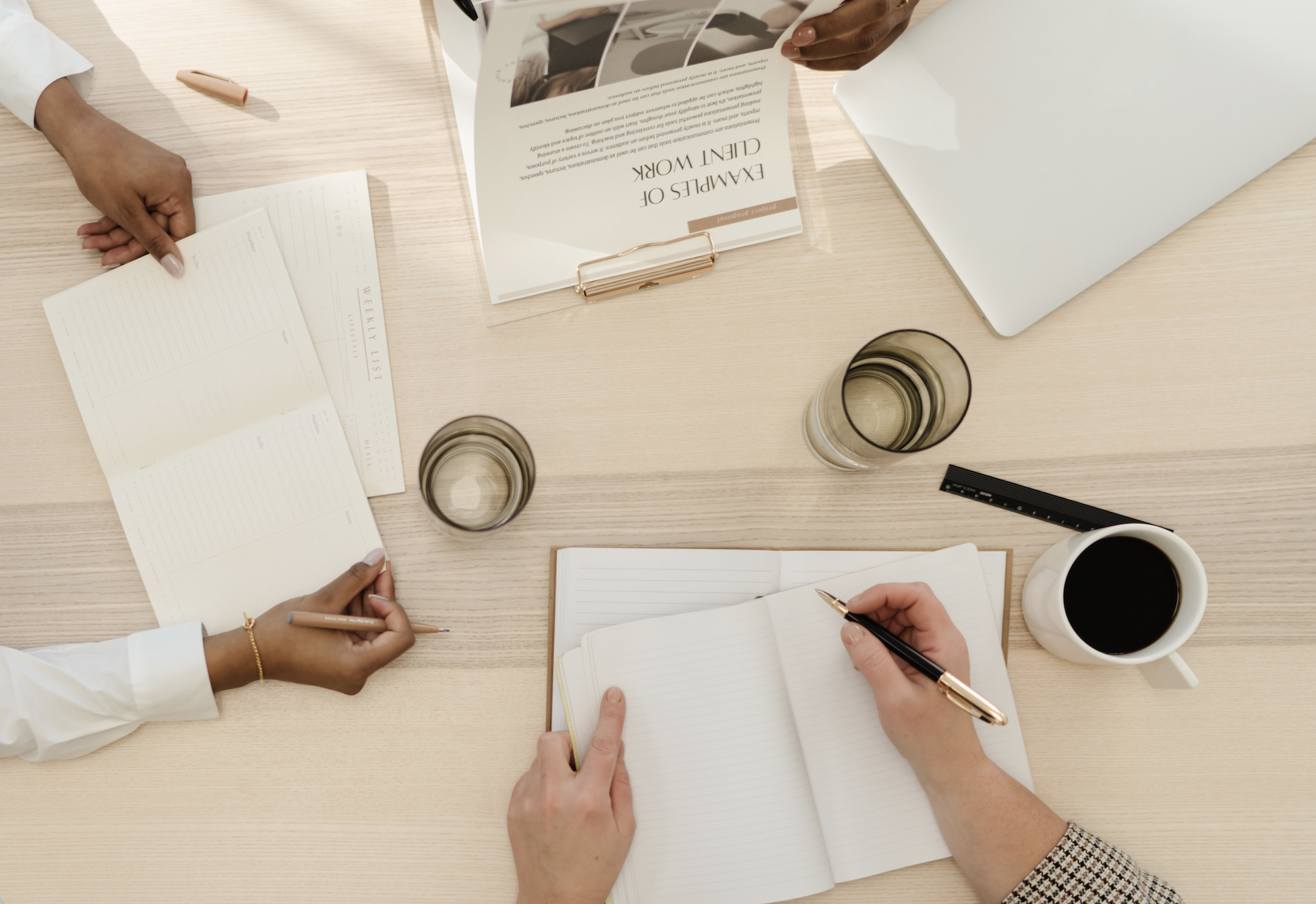 The Pros &amp; Cons of In-House vs. Agency – PR Agency Edition