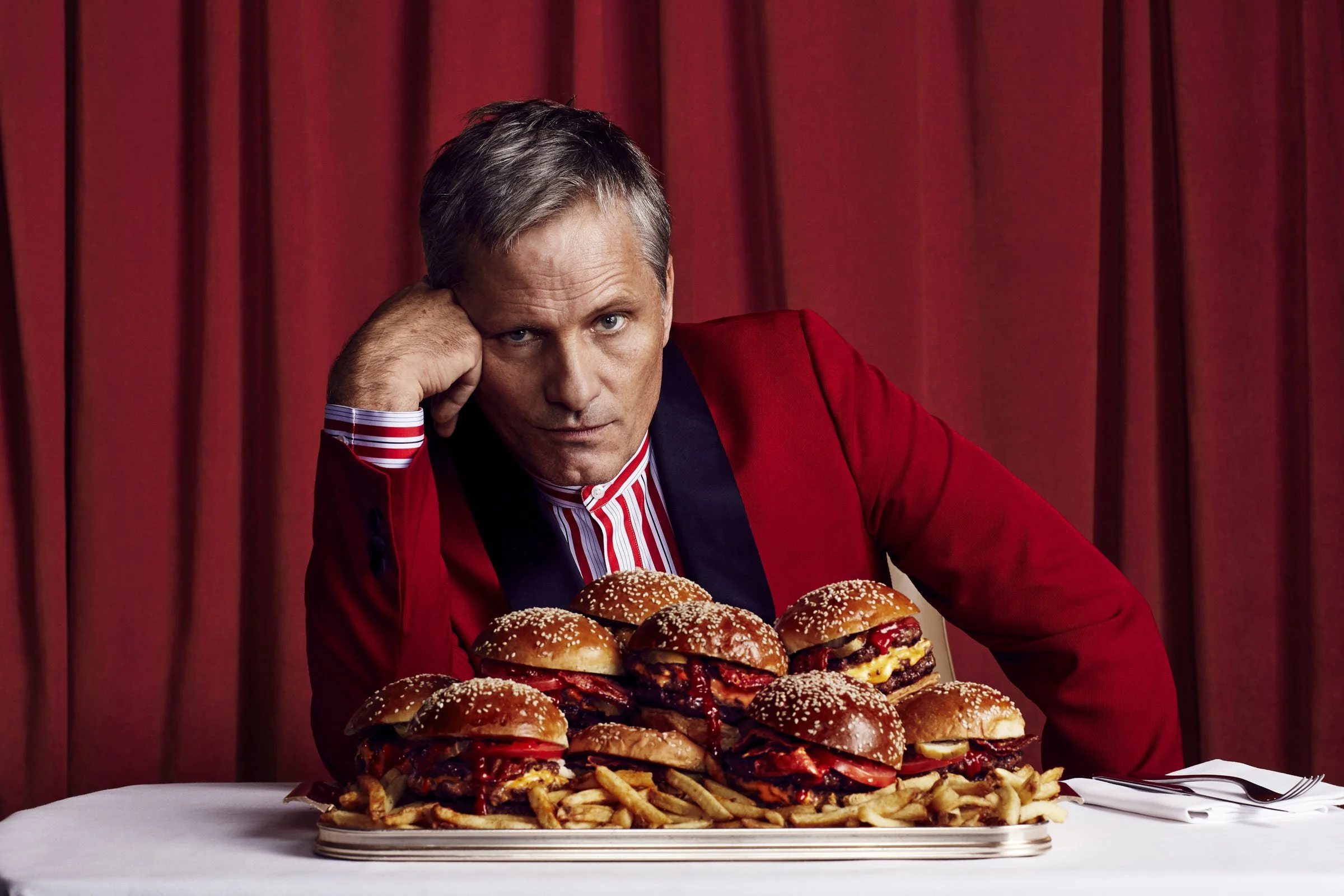 Leigh-Keily-Viggo-Mortensen-238_F1.jpg