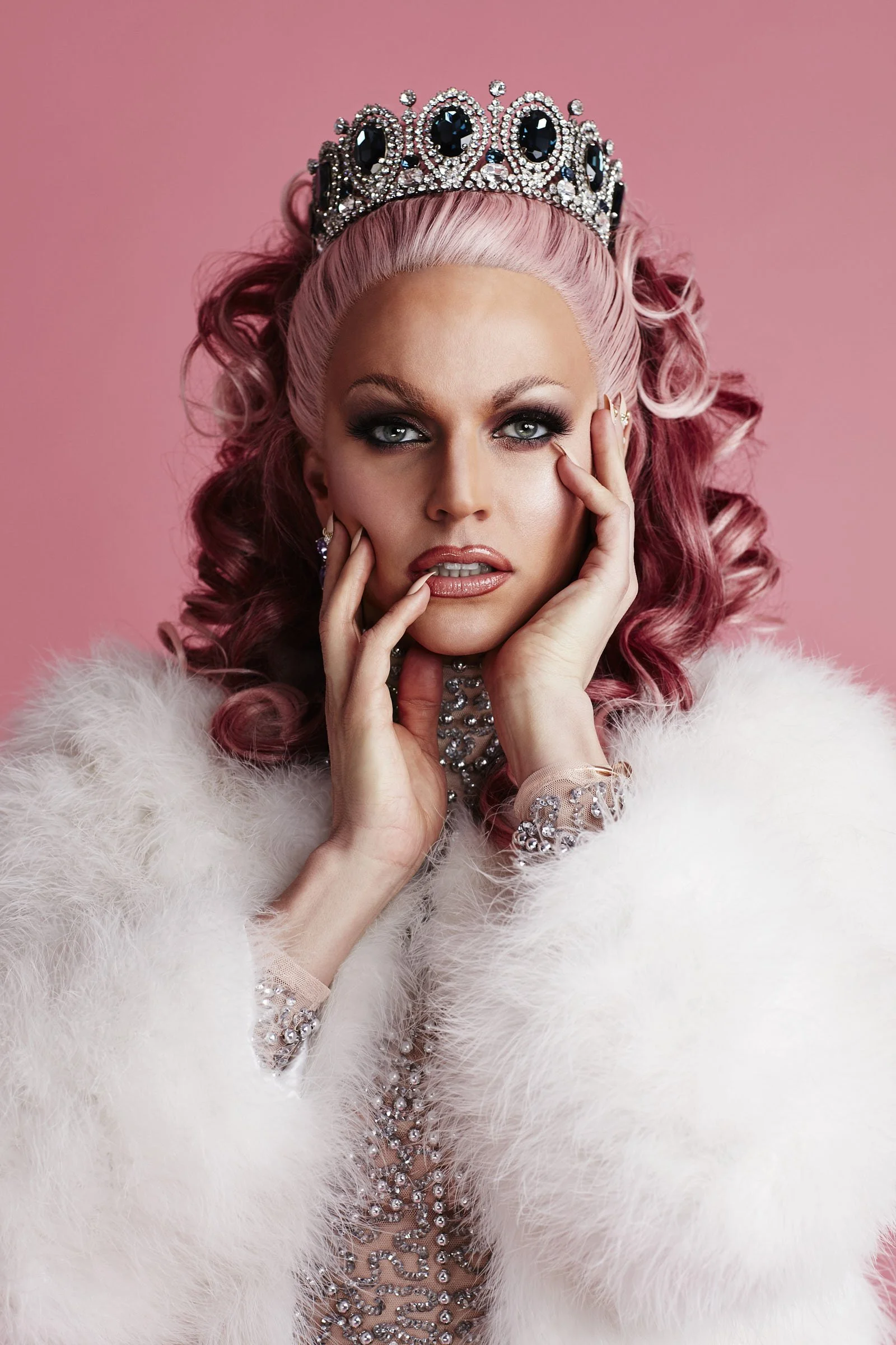 Leigh-Keily-Courtney-Act-Attitude-17773.jpg