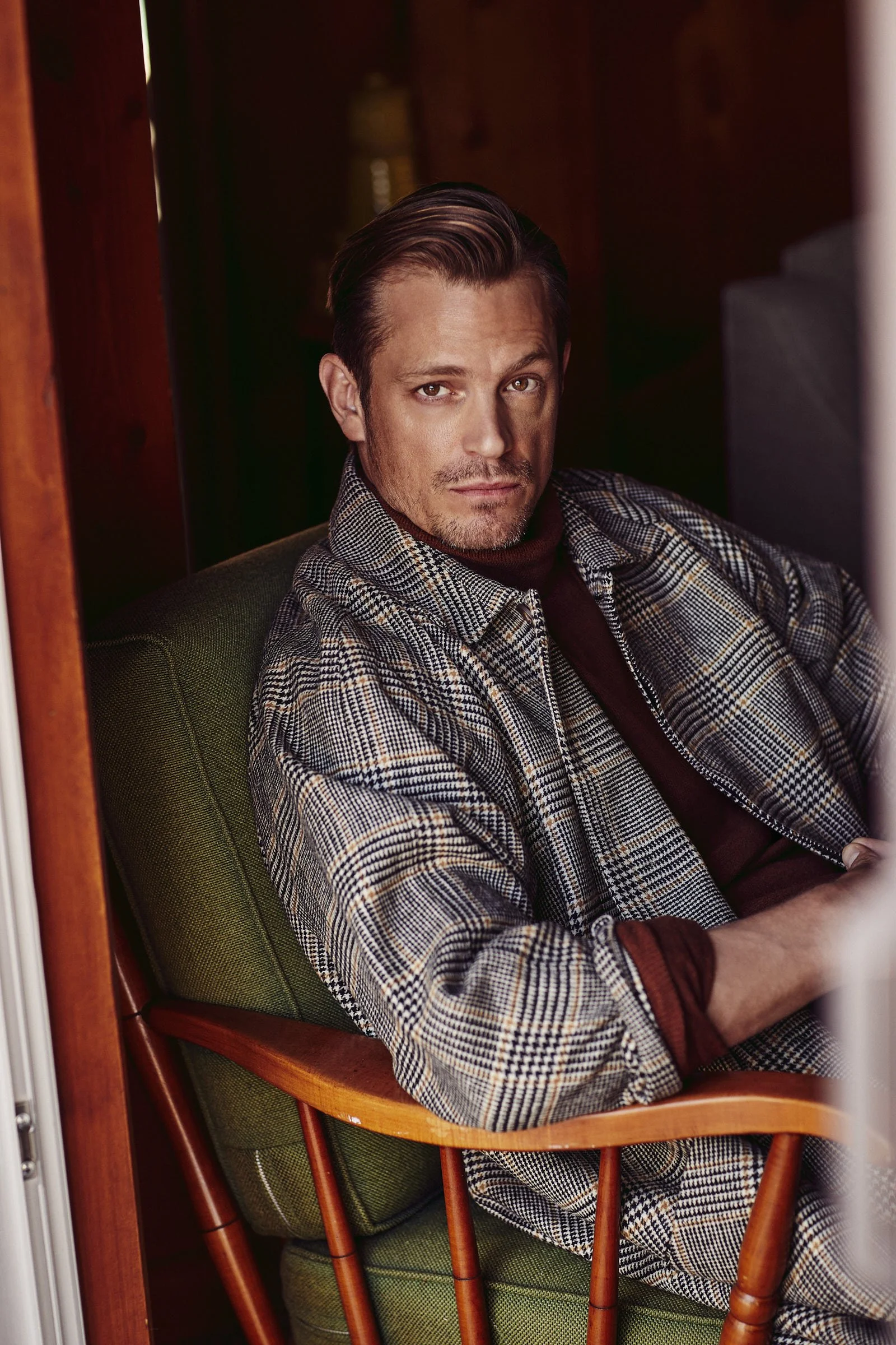 Leigh-Keily-Joel-Kinnaman-Sharp-1517.jpg