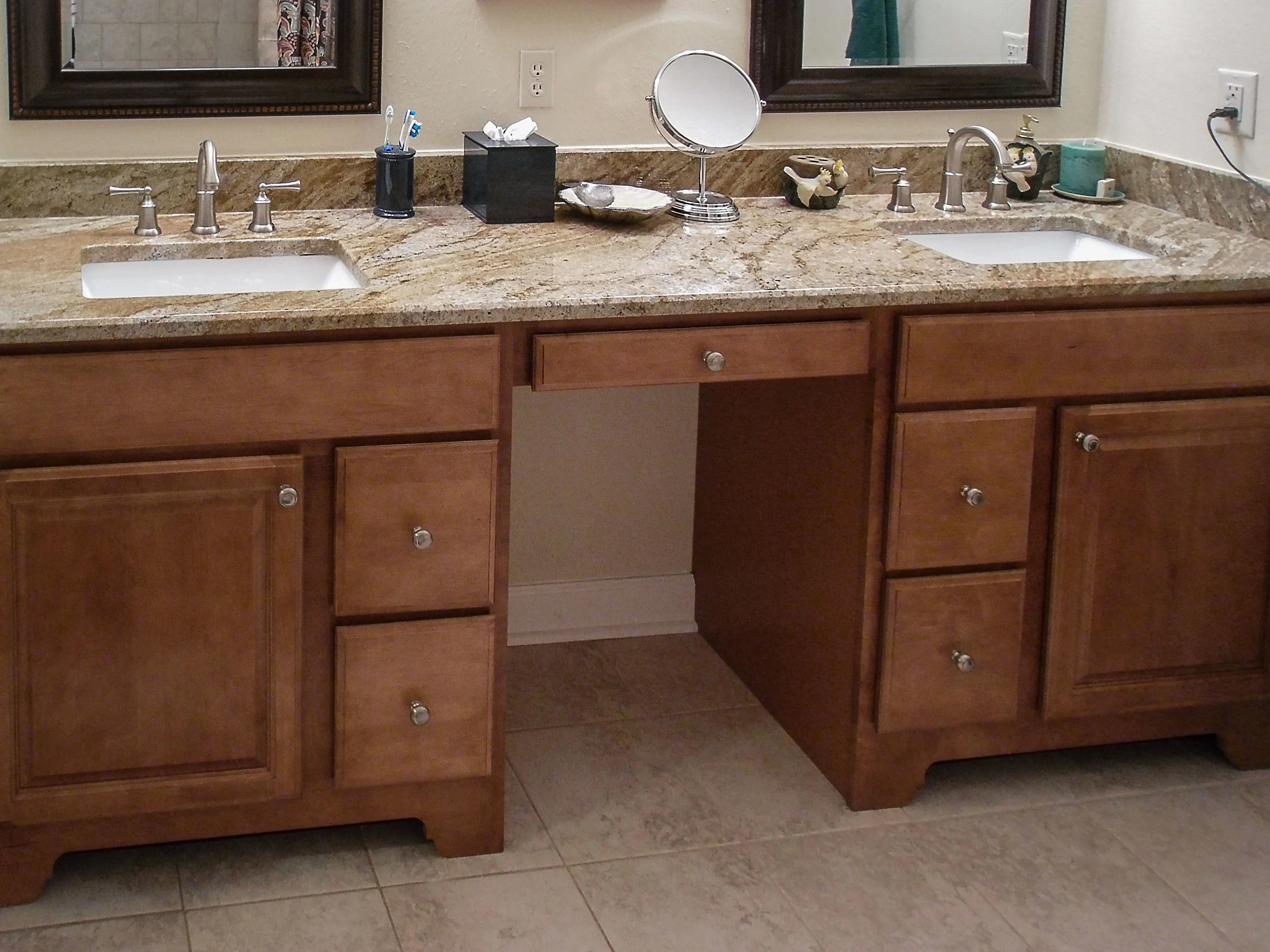Pettaybathroom.JPG