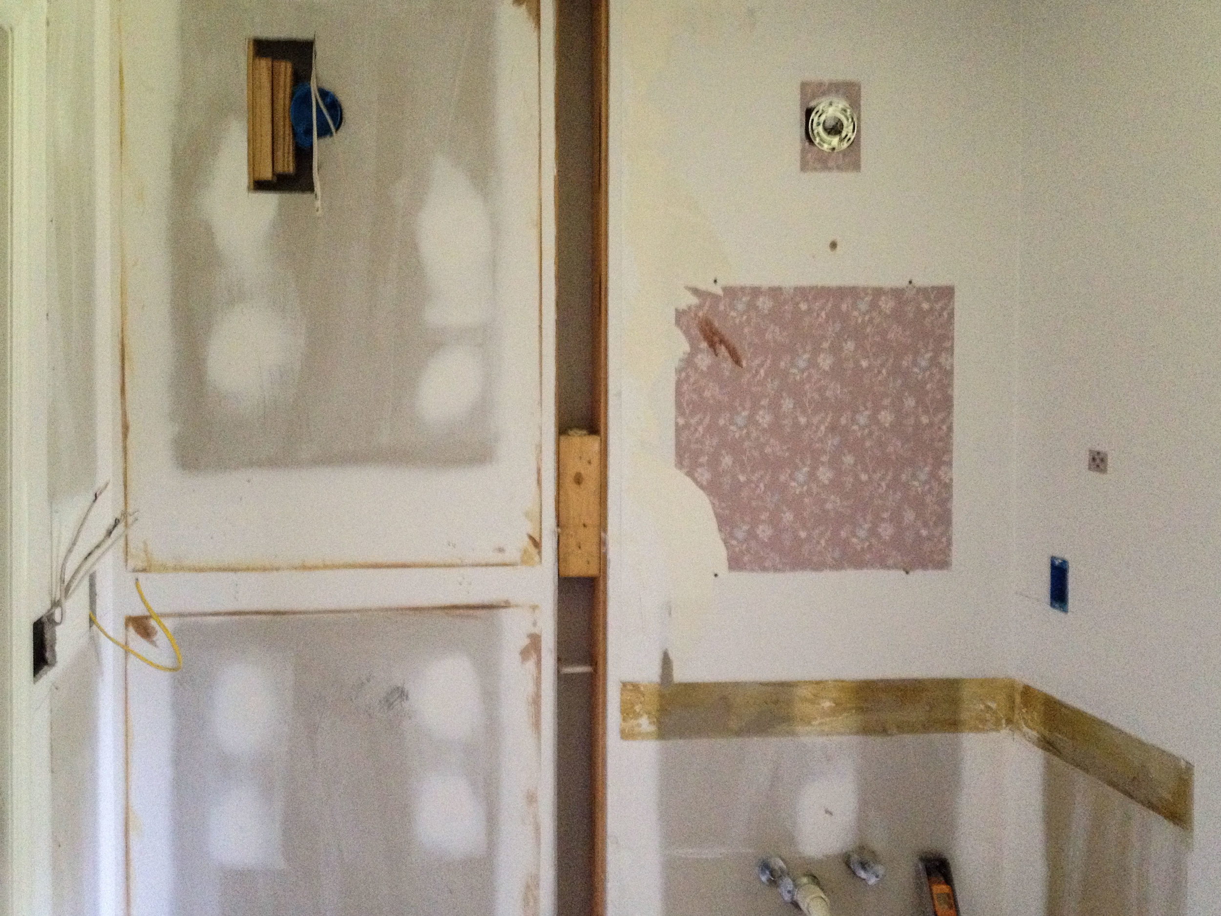 bathroombefore3.jpg
