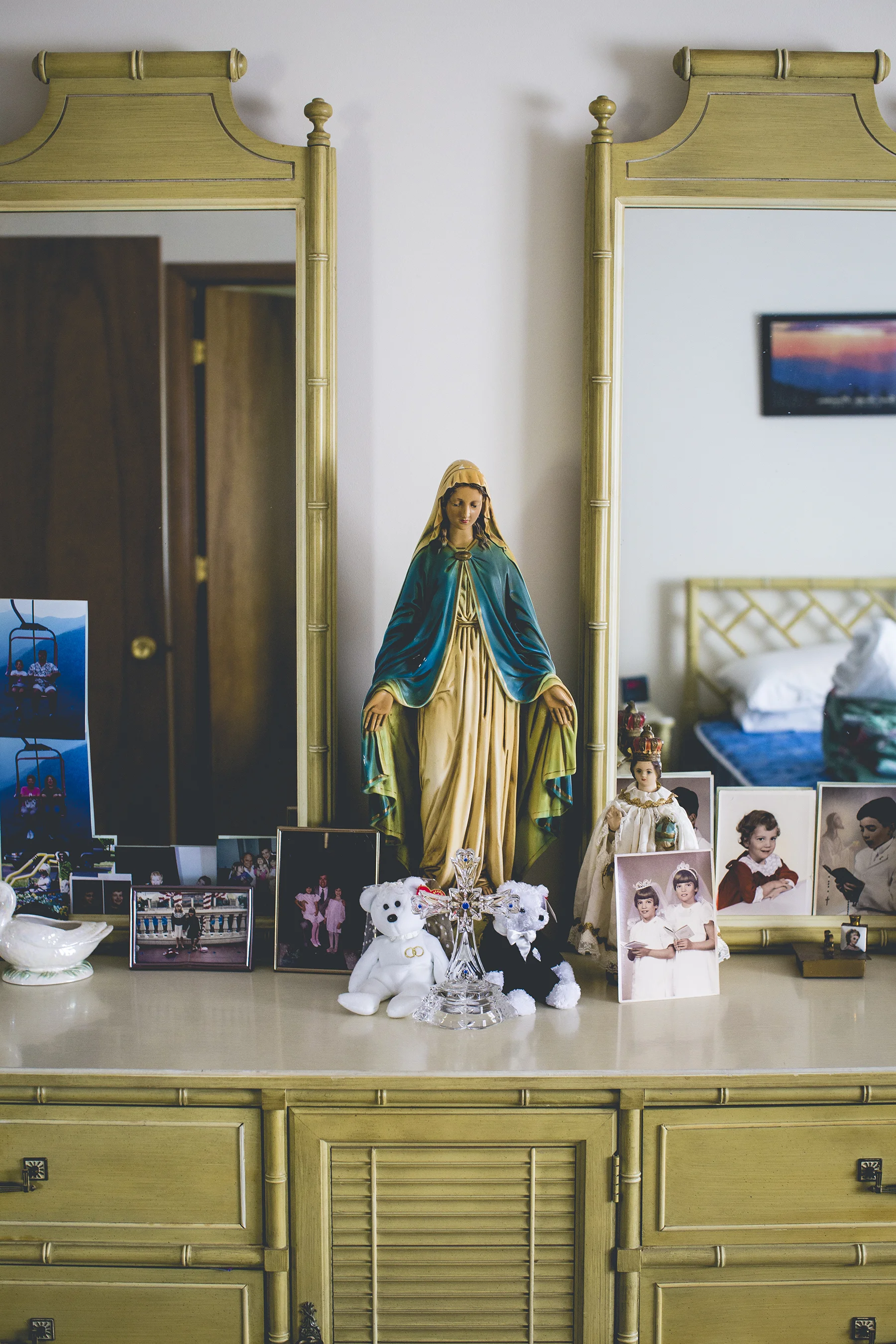 bedroom1.jpg