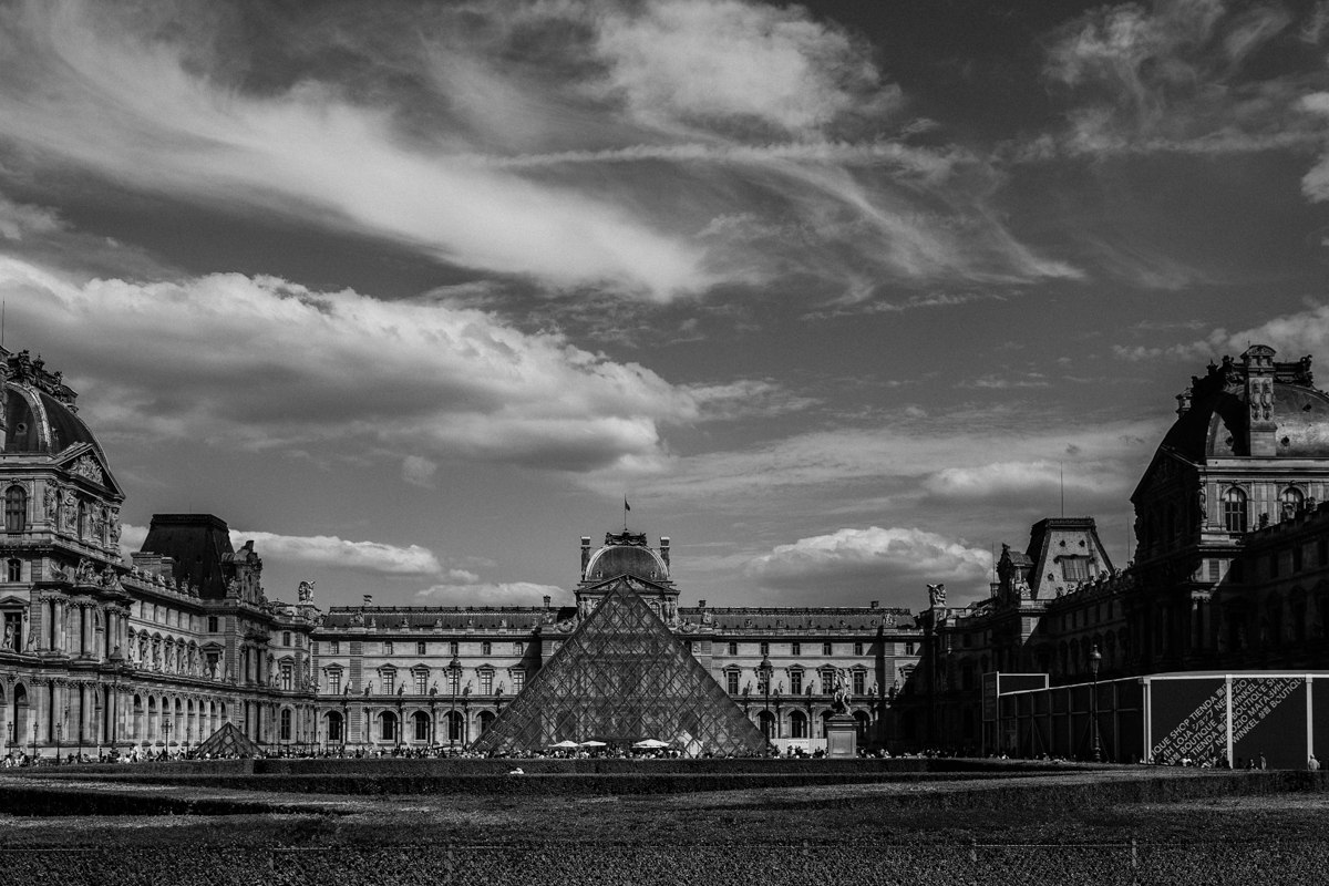 paris-le-louvre-musee-museum-william-bichara-photographer-studies-personal-work-4.jpg