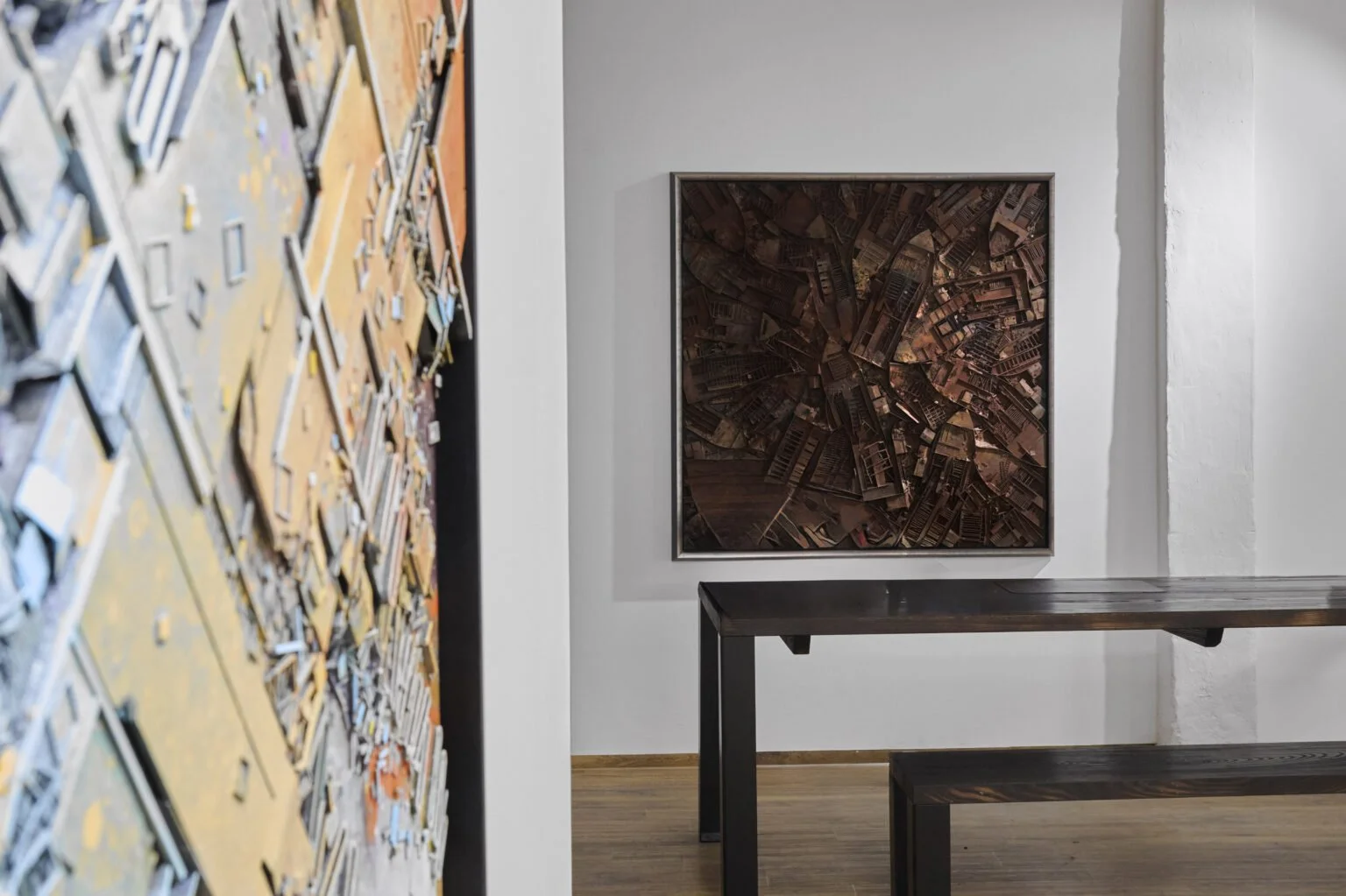  Installationsansicht: The future is hunted by the past, AOA;87, Bamberg 