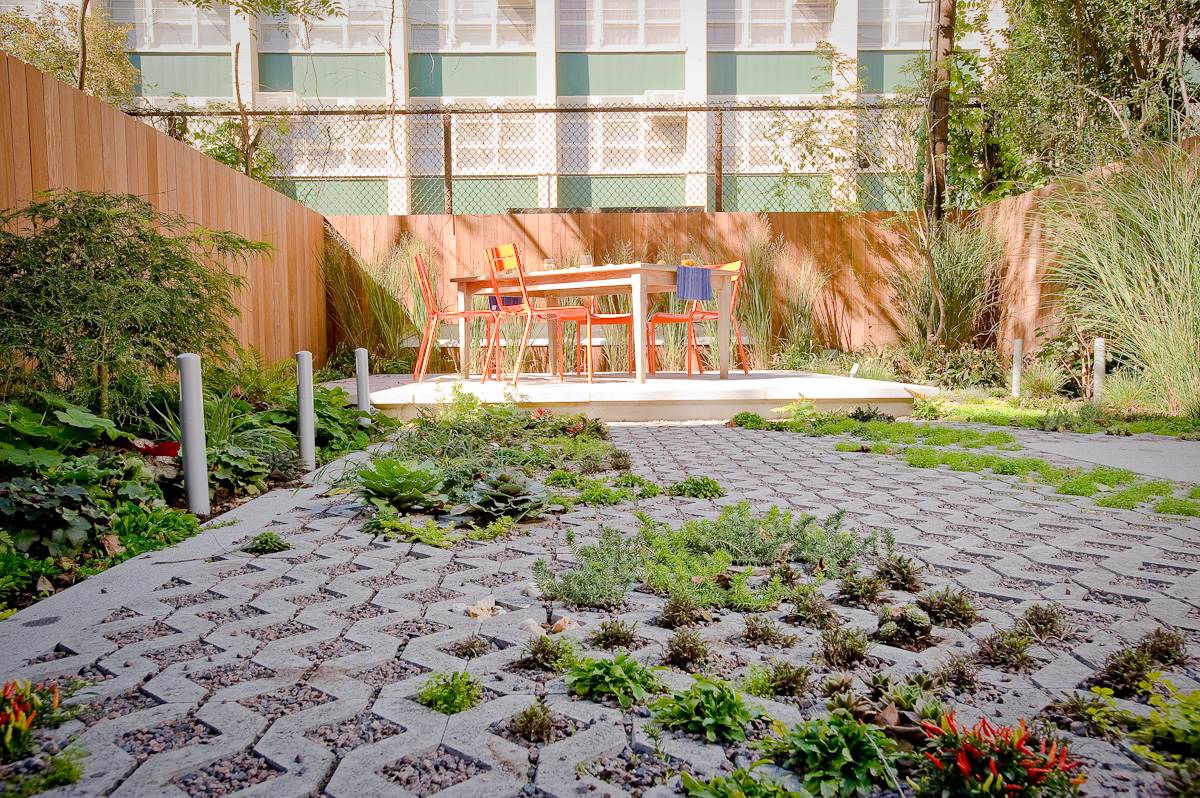 Outdoor Living Room, Boerum Hill, Brooklyn - Landscaping