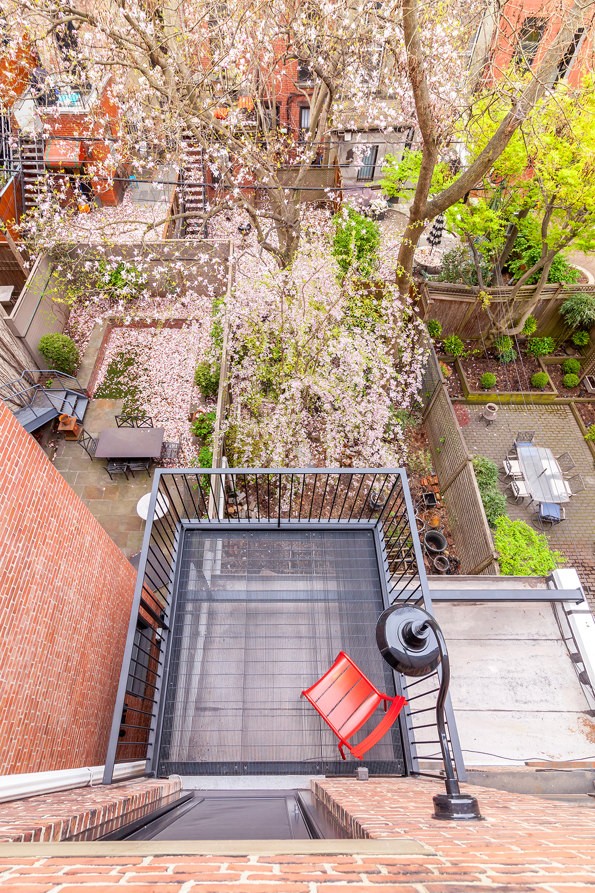 historic districe balcony second.jpg