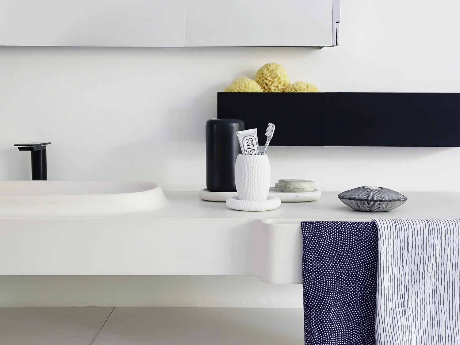 Client: ELLE Decoration Project: Bathrooms Photographer: Sarah Hogan