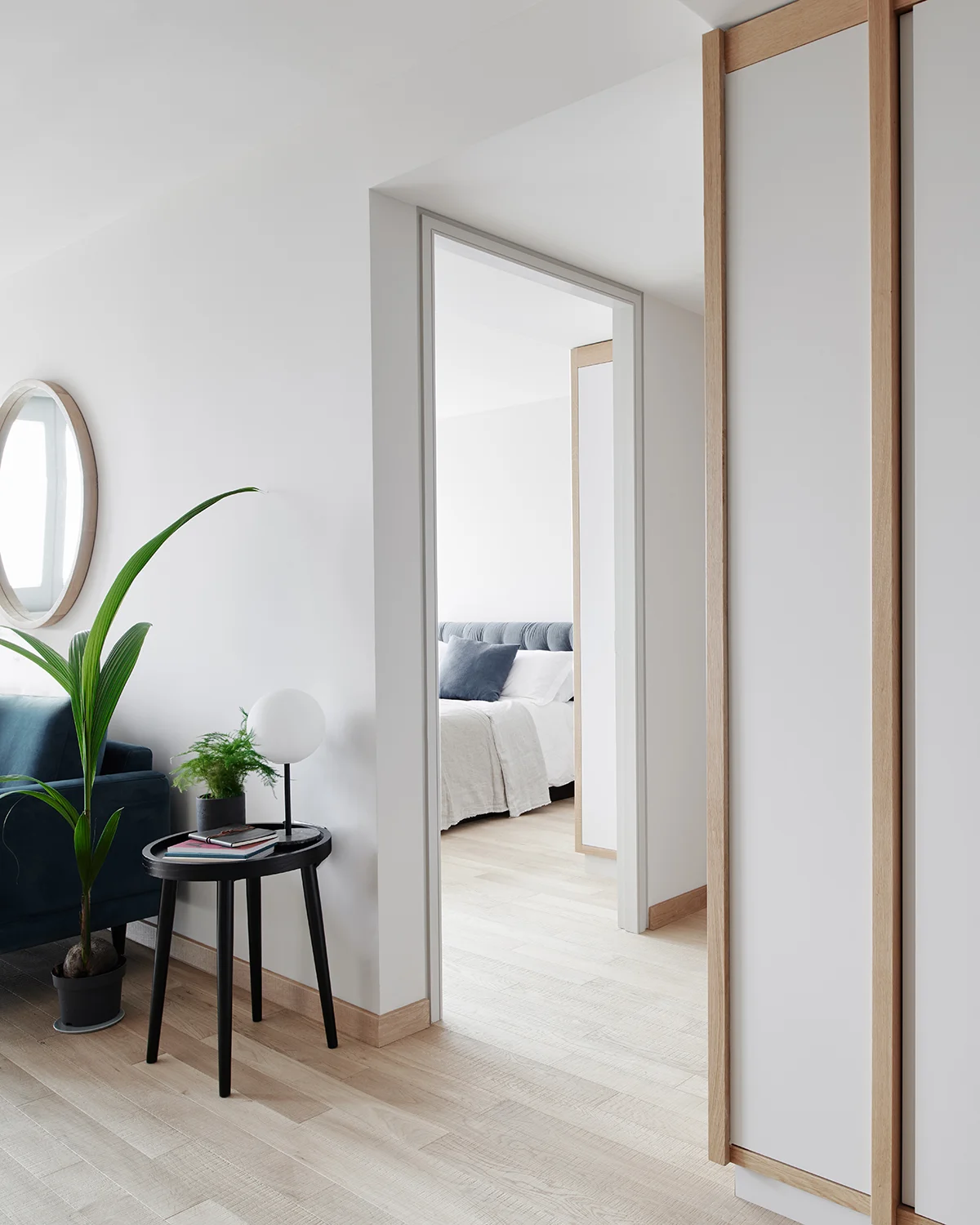 Client: Manhattan Loft Gardens Project: Sourcing FF & E for The Stratford lofts Photographer: Michael Sinclair
