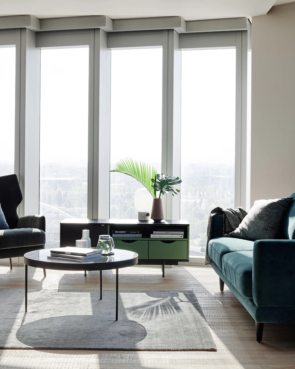 Client: Manhattan Loft Gardens Project: Sourcing FF & E for The Stratford lofts Photographer: Michael Sinclair